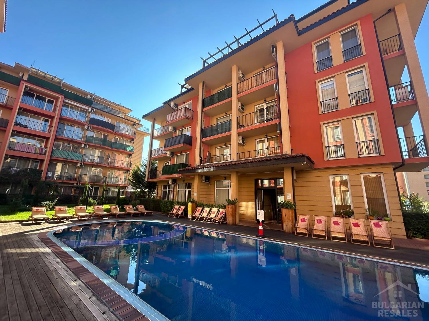 Апартамент в зеления район на курорта, комплекс „Sunny View Central“ ID: 6274 - Снимка 1