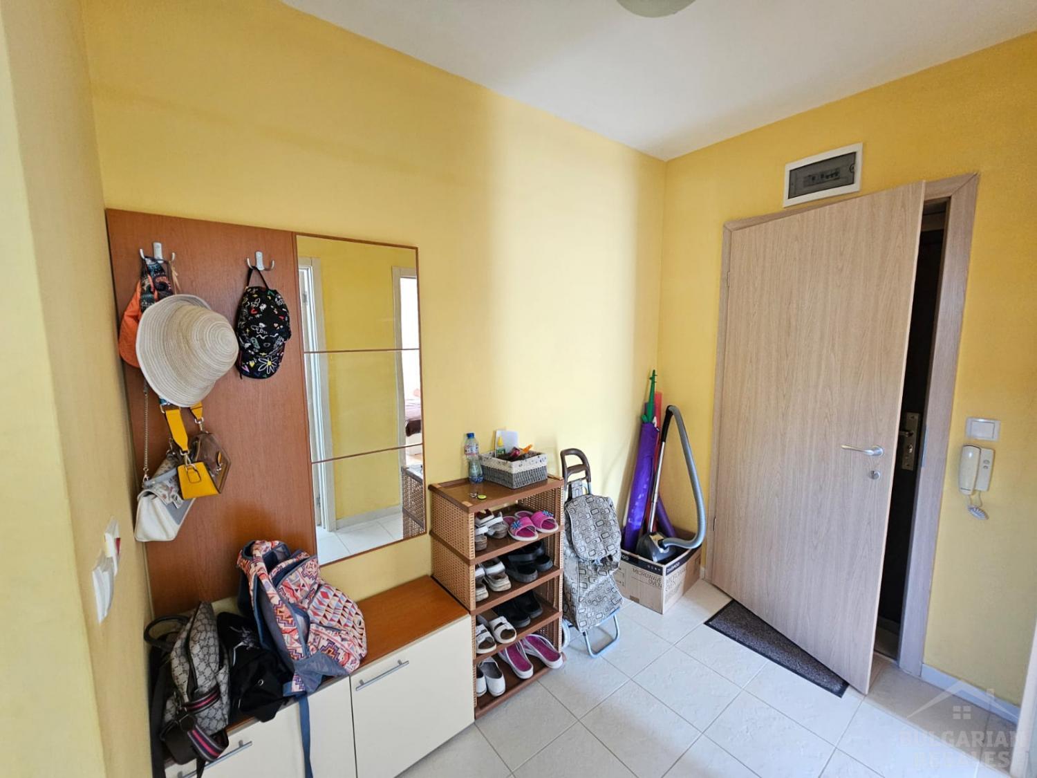 Просторна квартира с два балкона ID: 5218 - Снимка 11