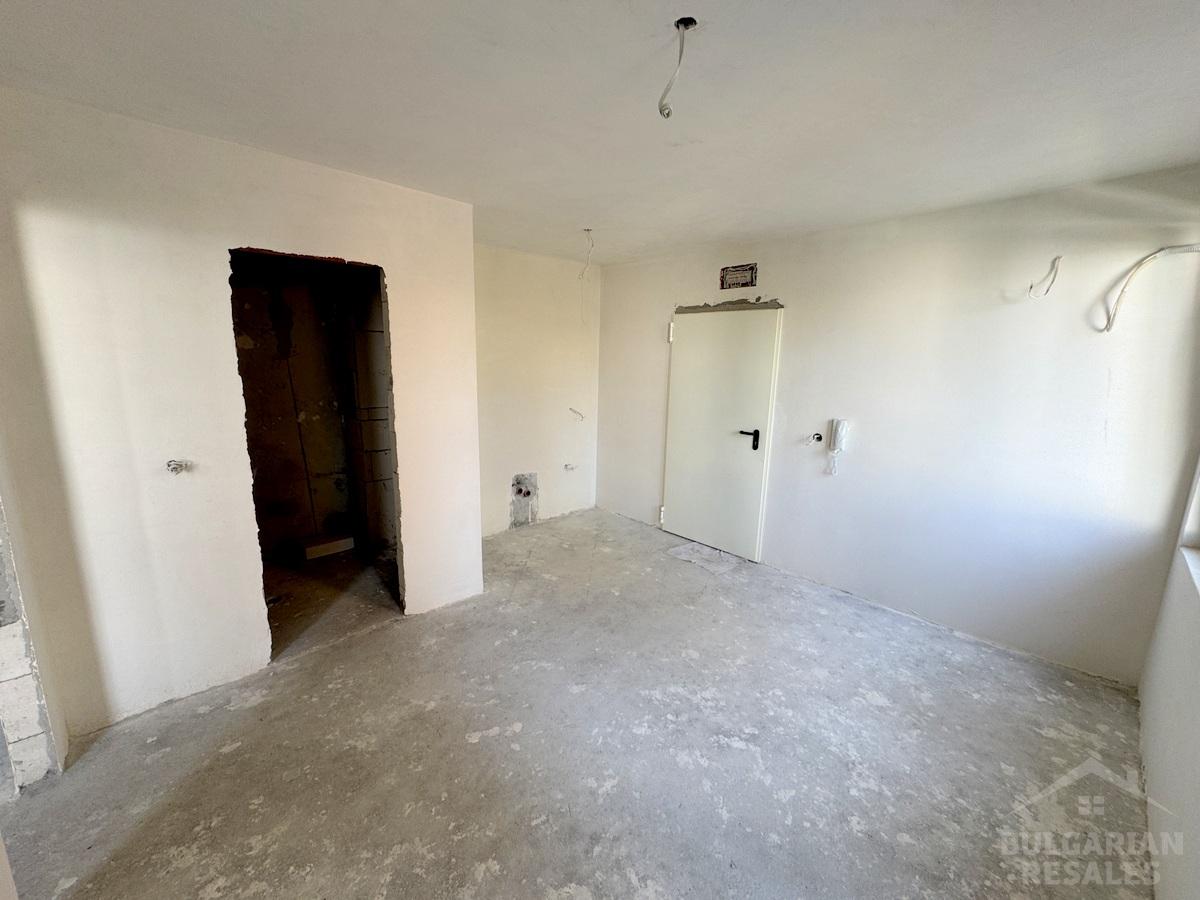 Апартамент в жилищна сграда на 200 м от плажа ID: 5372 - Снимка 8