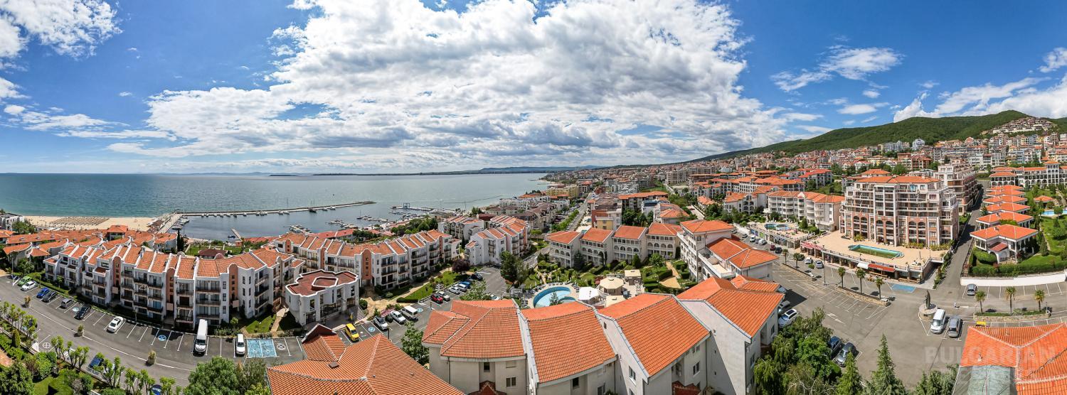 Two-bedroom apartment with two bedrooms, gorgeous area of the complex! ID: 4210 - Photo 1