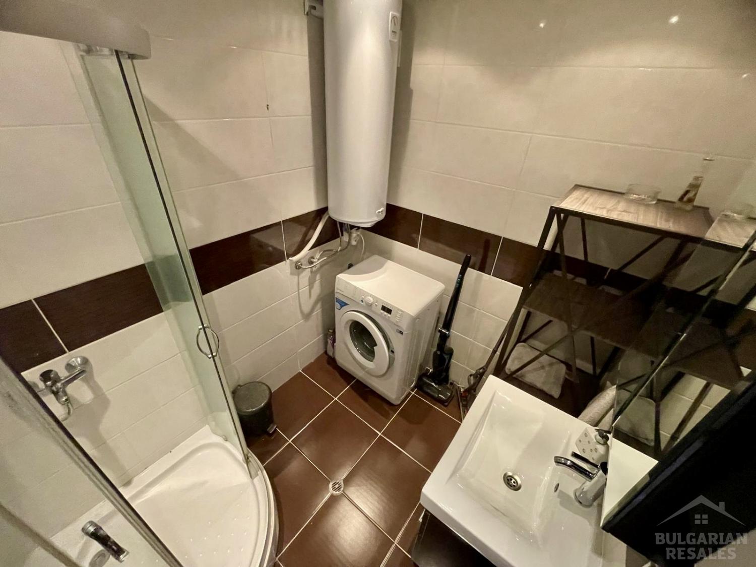 Видовой апартамент в красивом комплексе 