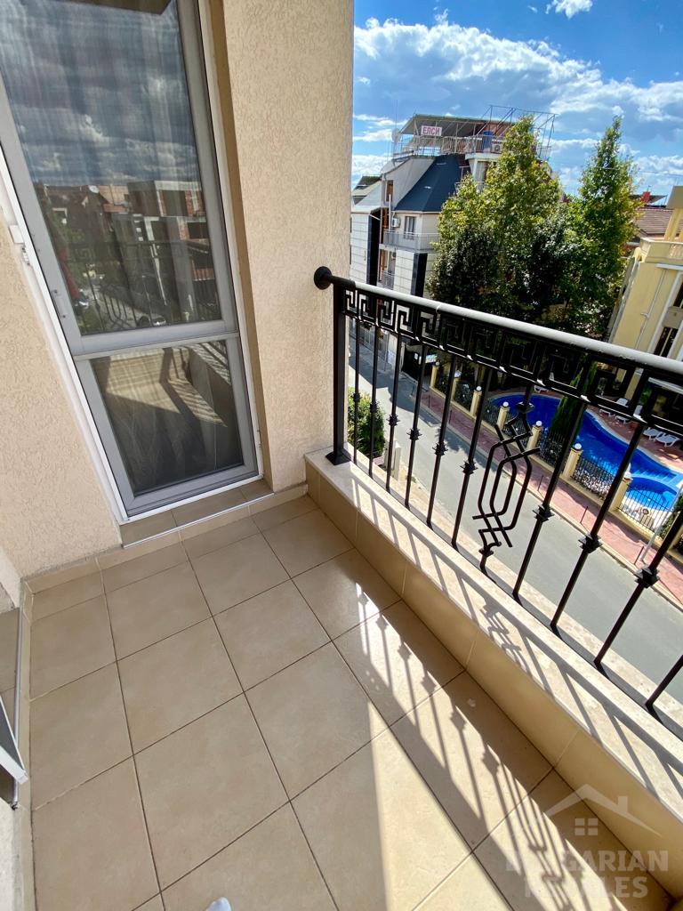 Trzypokojowy apartament z widokiem na morze w centrum kurortu  ID: 3929 - Фото13