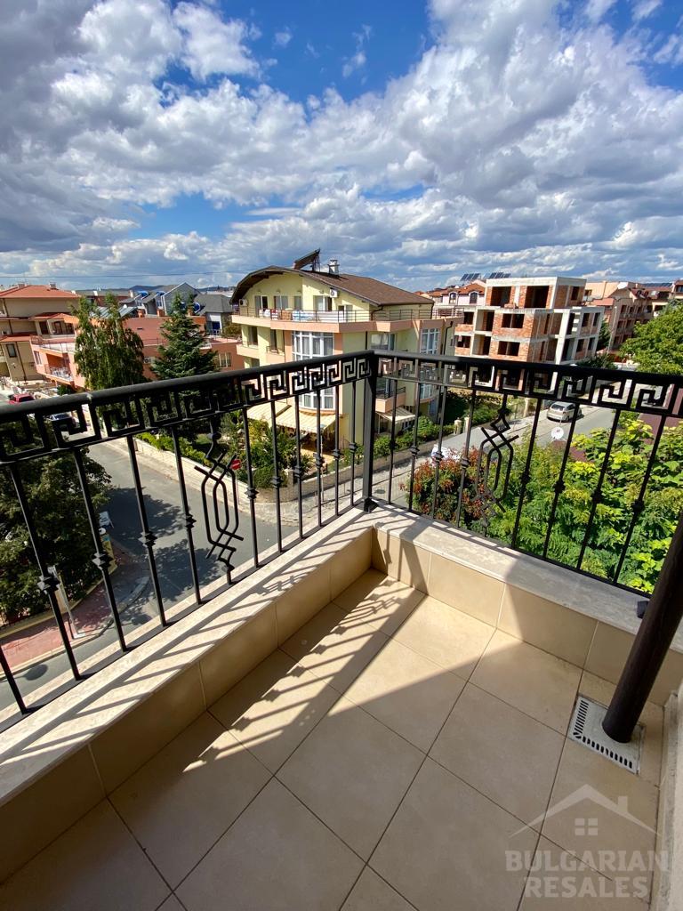 Trzypokojowy apartament z widokiem na morze w centrum kurortu  ID: 3929 - Фото14