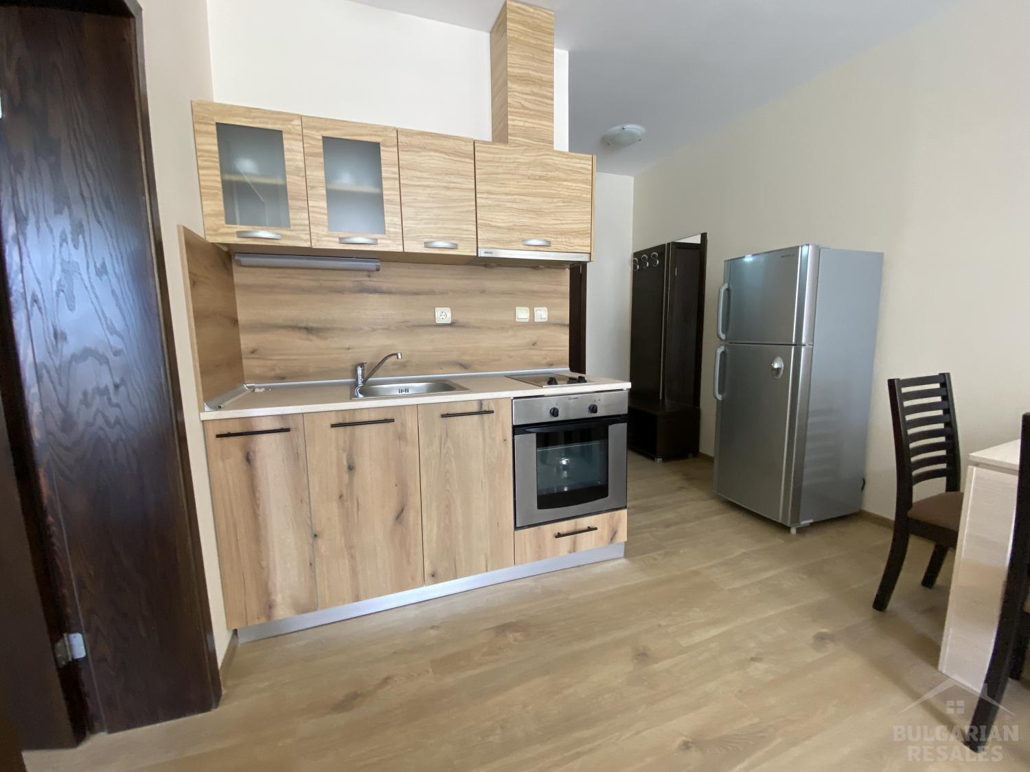 Супер район! Голям апартамент за ценителите на пространството ID: 5273 - Снимка 2