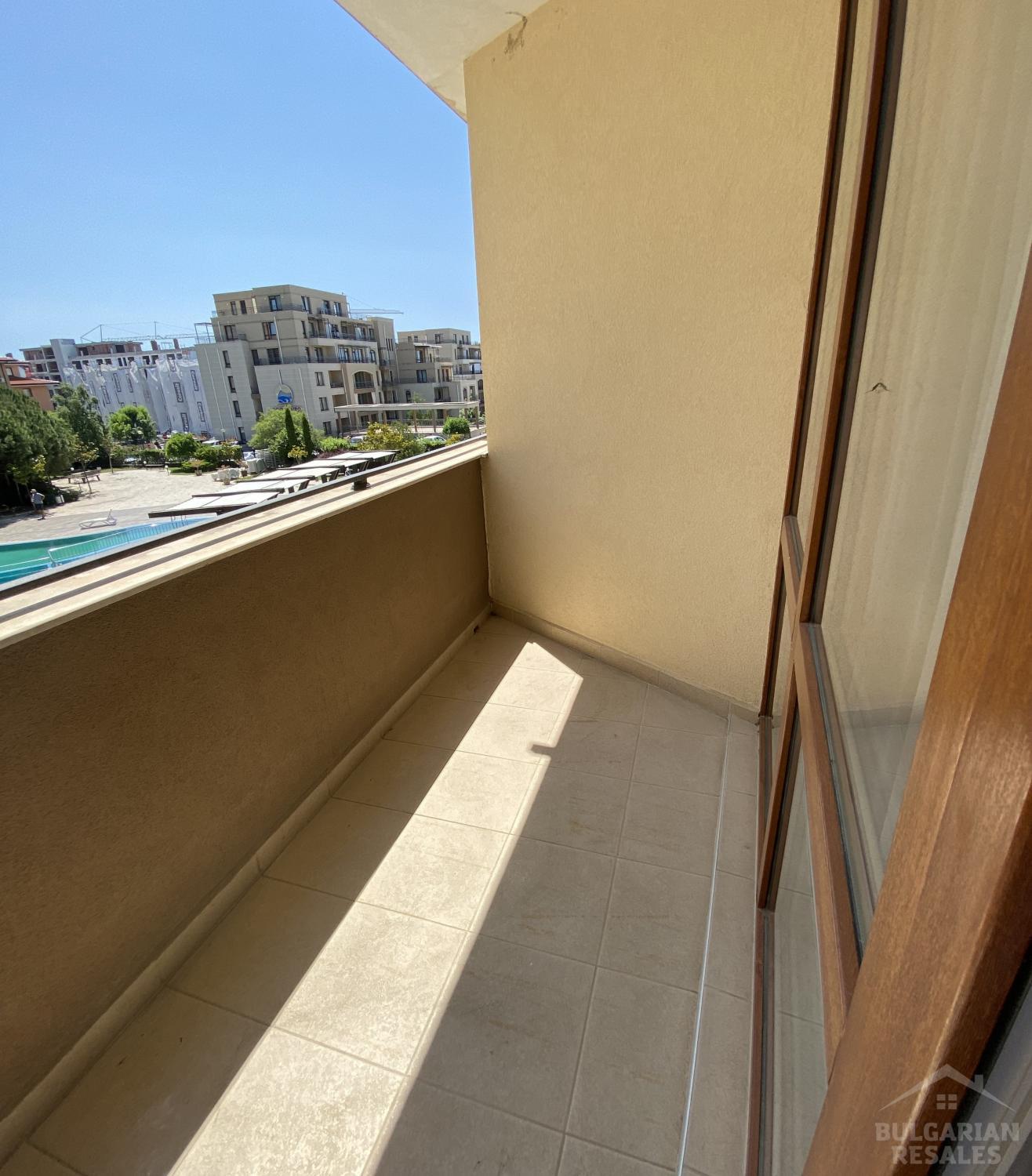 Супер район! Голям апартамент за ценителите на пространството ID: 5273 - Снимка 12