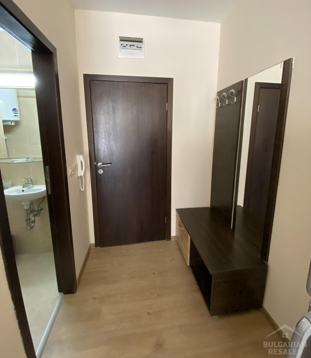 Супер район! Голям апартамент за ценителите на пространството ID: 5273 - Снимка 13