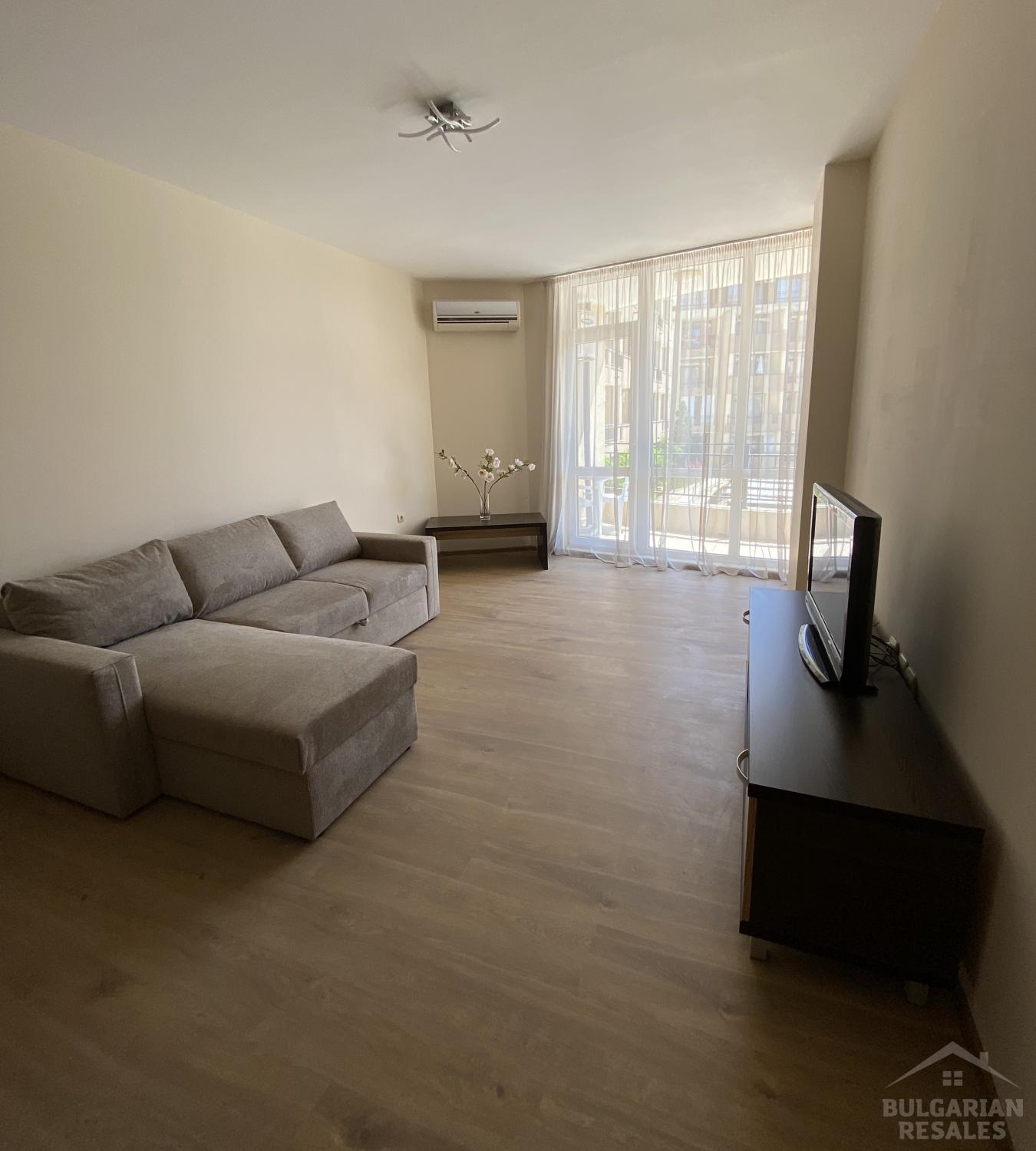 Супер район! Голям апартамент за ценителите на пространството ID: 5273 - Снимка 4