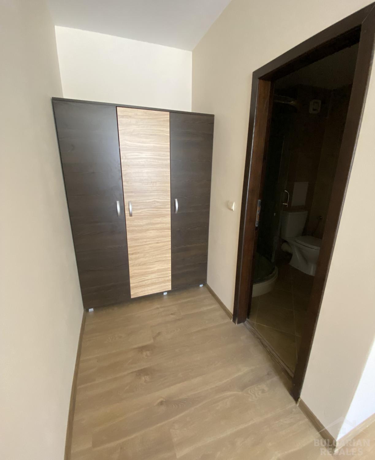 Супер район! Голям апартамент за ценителите на пространството ID: 5273 - Снимка 9