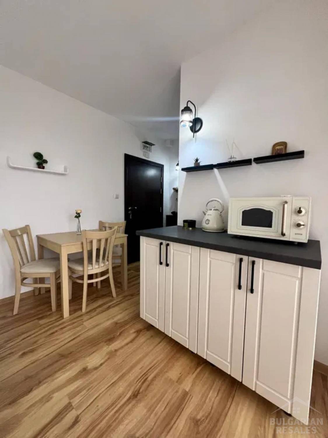Ready-to-move-in studio for a comfortable vacation, excellent location in Sveti Vlas ID: 5965 - Photo 4