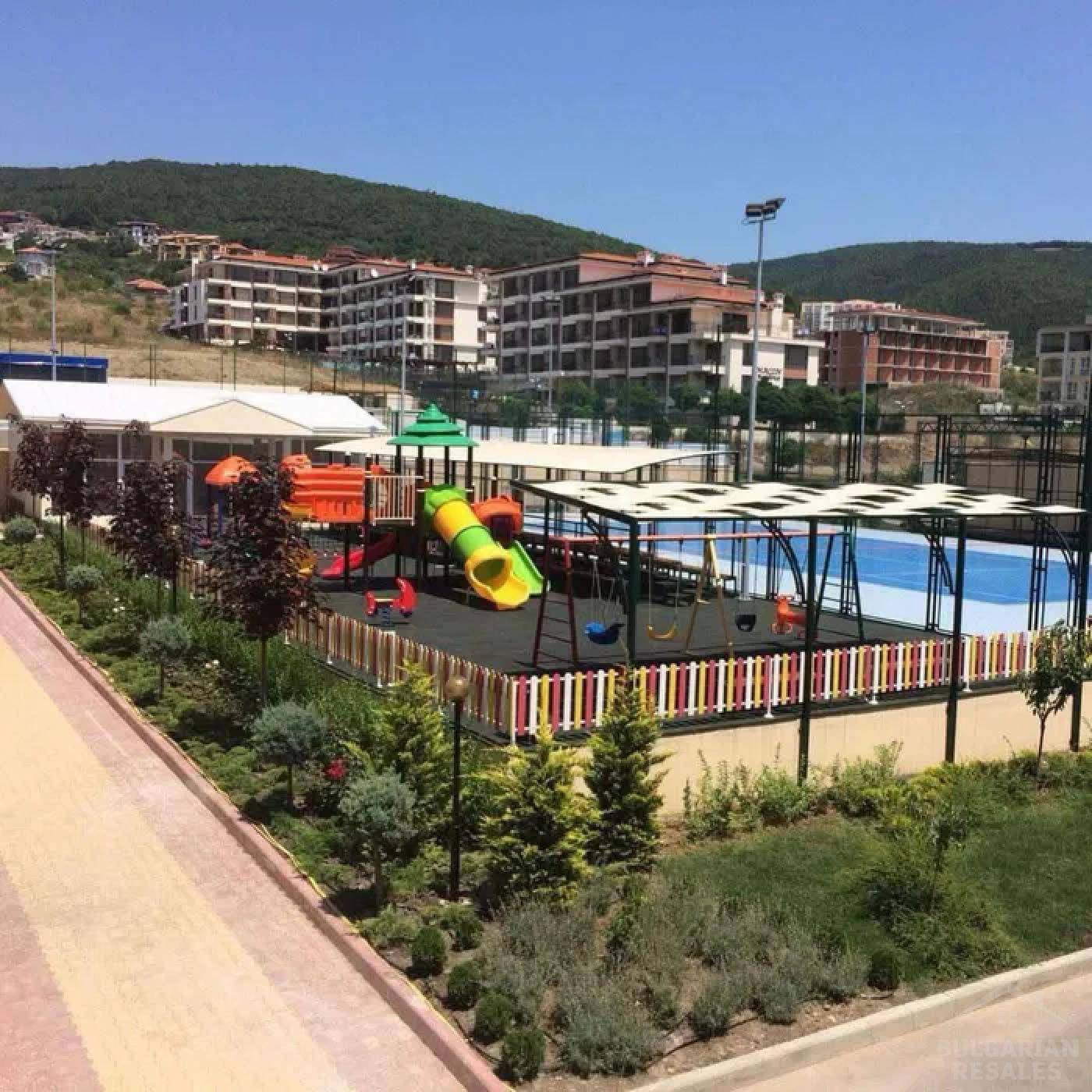 Ready-to-move-in studio for a comfortable vacation, excellent location in Sveti Vlas ID: 5965 - Photo 12