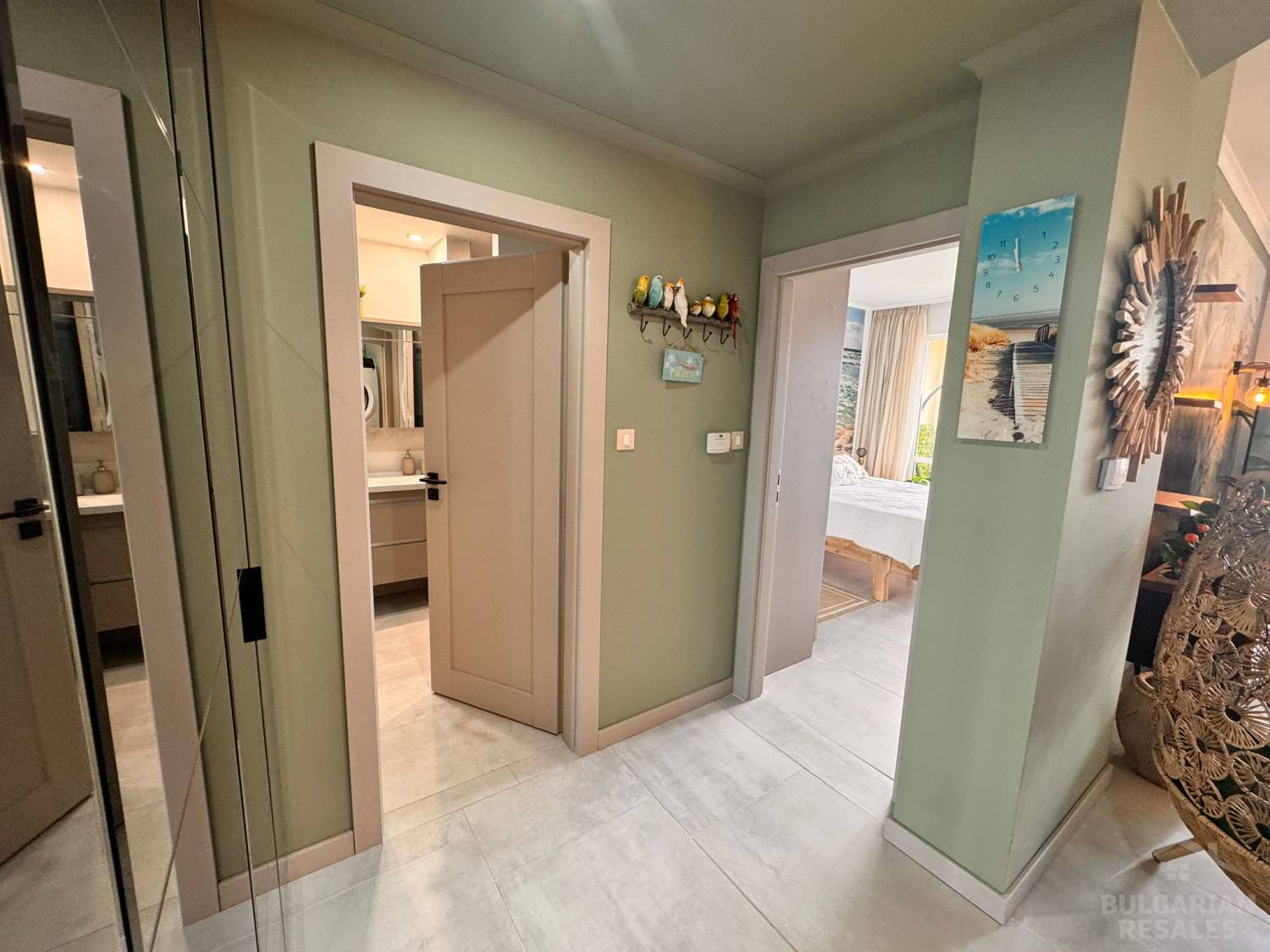 Beachfront, “Majestic Beach Resort” complex, apartment with designer interiors ID: 6090 - Photo 8