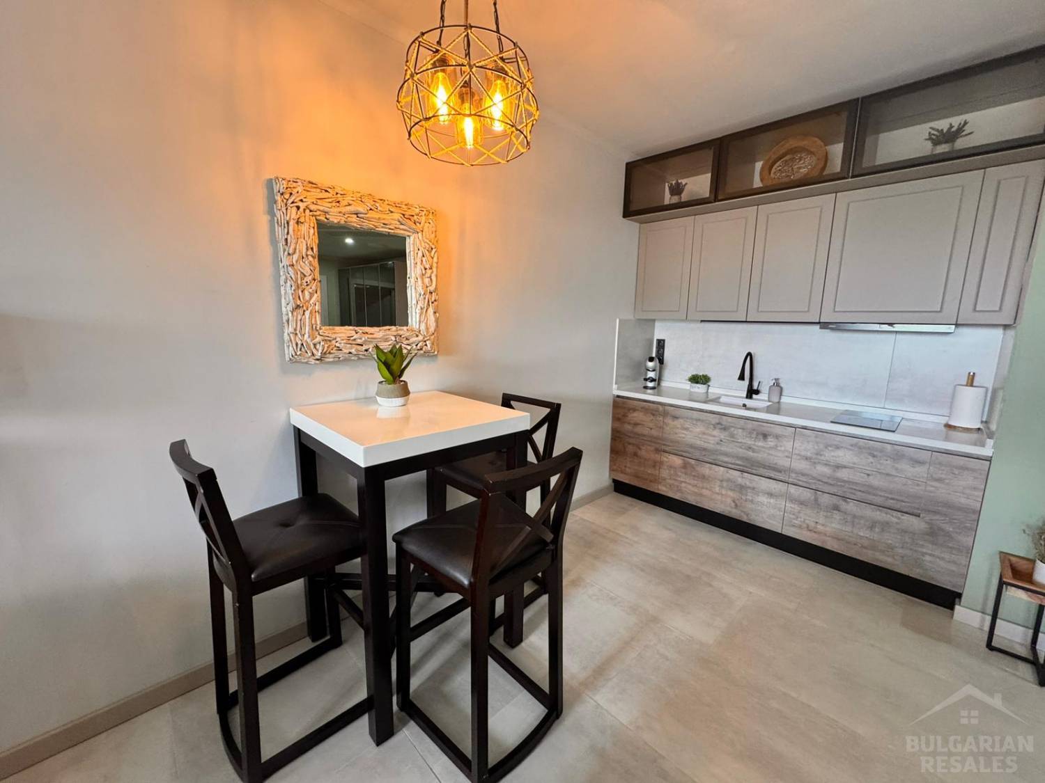 Beachfront, “Majestic Beach Resort” complex, apartment with designer interiors ID: 6090 - Photo 4