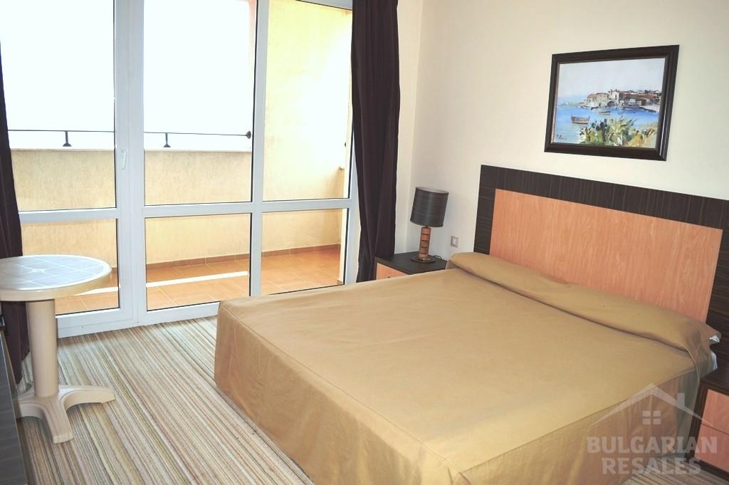 Perfect place for summer vacation! Large apartment in “Majestic” ID: 4406 - Photo 8