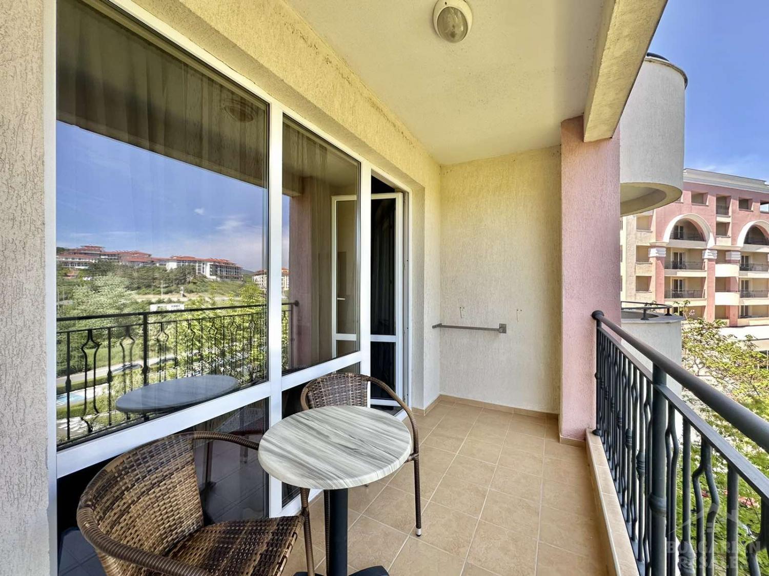 A wonderful investment in a flat by the sea! ID: 3950 - Photo 9