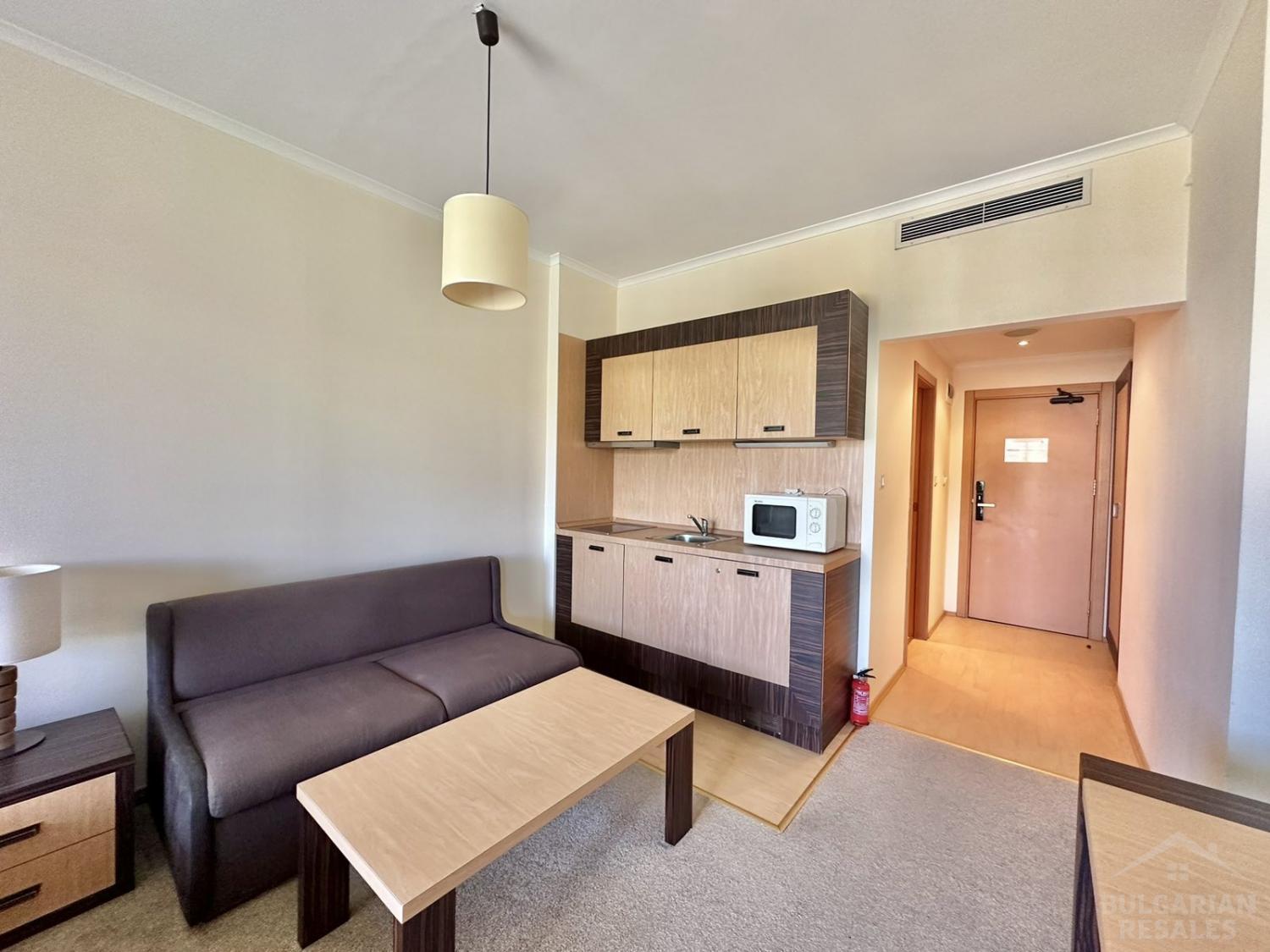 A wonderful investment in a flat by the sea! ID: 3950 - Photo 4