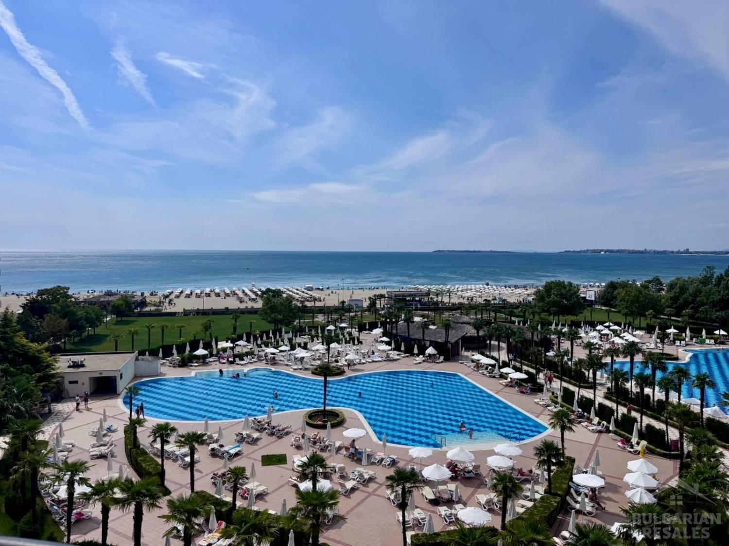 Widok na morze, pierwsza linia brzegowa! Apartament w kompleksie „Majestic Beach Resort” ID: 6329 - Фото1