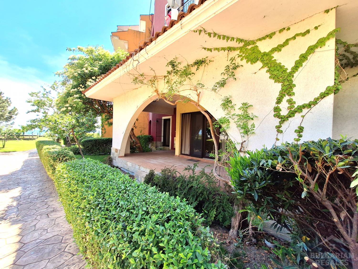 Първа линия! Апартамент с мебели в комплекс „Marina Cape“ ID: 5908 - Снимка 12