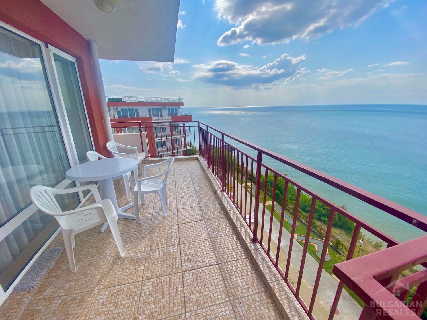 Шикарный вид на море из всех комнат квартиры! ID: 3714 - Фото 1