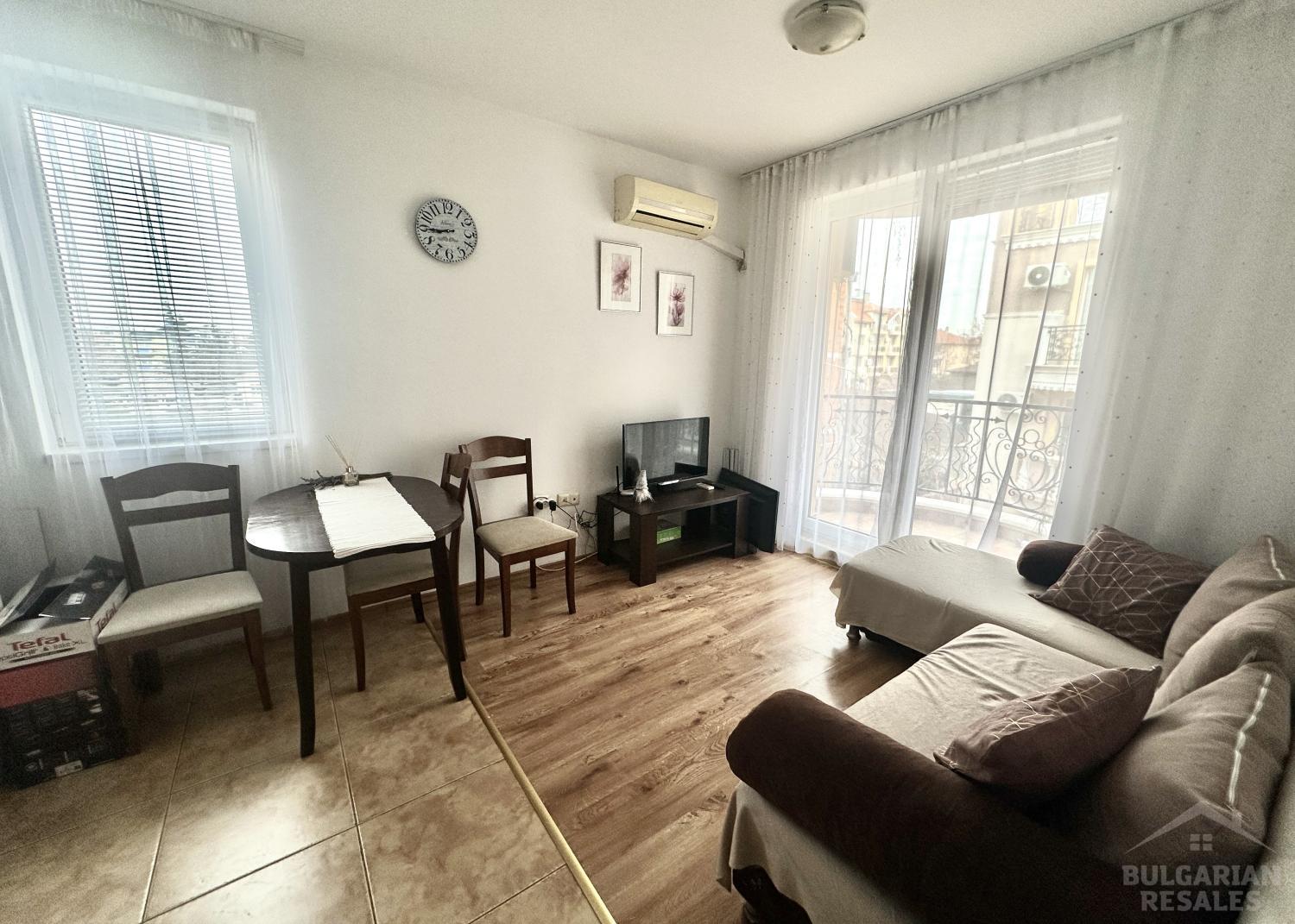 Двухкомнатная квартира в комплексе 