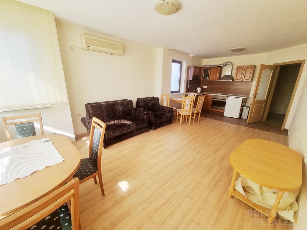 Изглед към басейна! Имот на първа линия в Елените ID: 5461 - Снимка 3