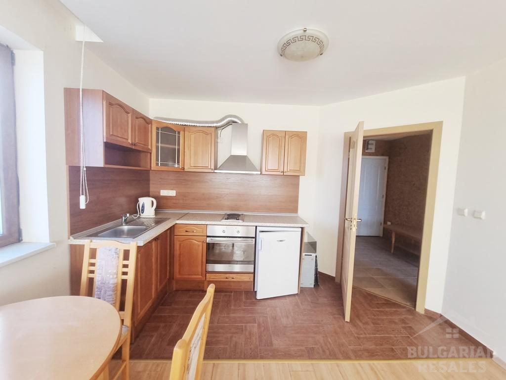 Изглед към басейна! Имот на първа линия в Елените ID: 5461 - Снимка 5