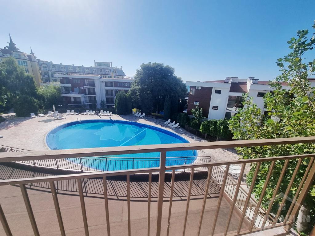 Widok na basen! Nieruchomość w pierwszej linii w Elenite ID: 5461 - Фото7