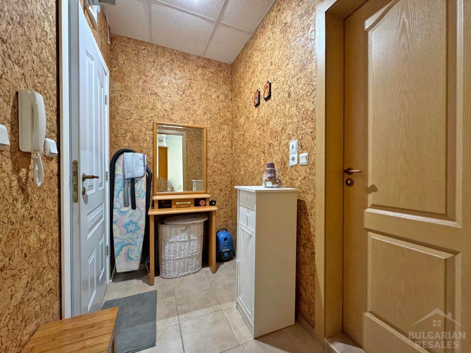 Prvý riadok! Nádherná investícia do bytu pri mori! ID: 3902 - Фото5