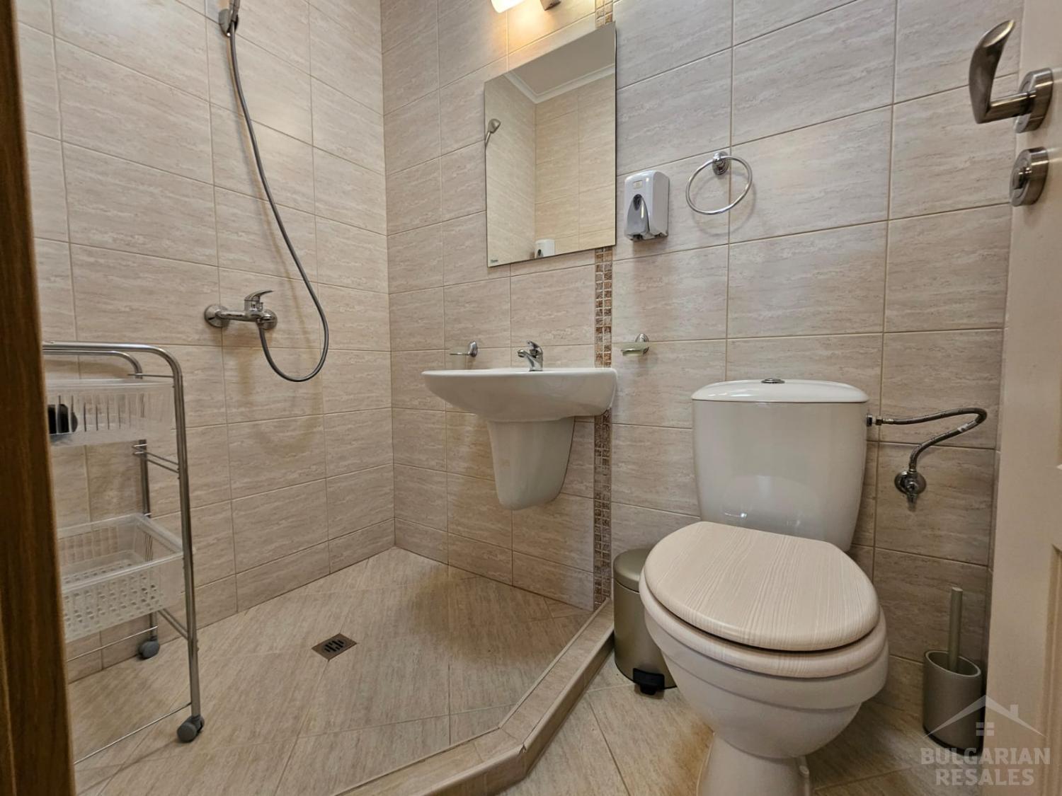 Просторен и уютен: апартамент с две спални и изглед към басейна  ID: 4715 - Снимка 10