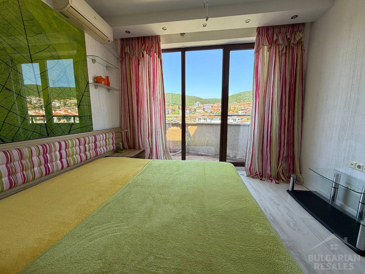 Three bedrooms, sea and mountain views, “Millennium,” Sveti Vlas ID: 6364 - Photo 15