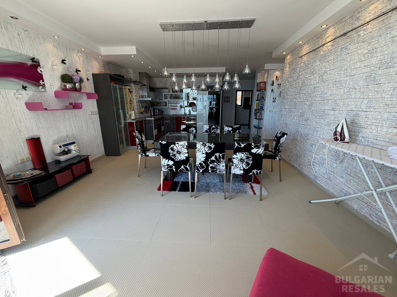 Three bedrooms, sea and mountain views, “Millennium,” Sveti Vlas ID: 6364 - Photo 2