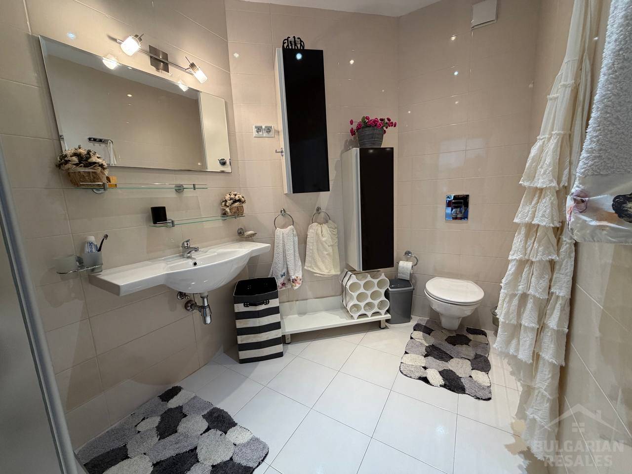 Three bedrooms, sea and mountain views, “Millennium,” Sveti Vlas ID: 6364 - Photo 8
