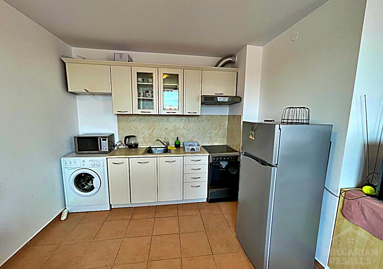 Вид на бассейн! Квартира в популярном комплексе ID: 4601 - Фото 9