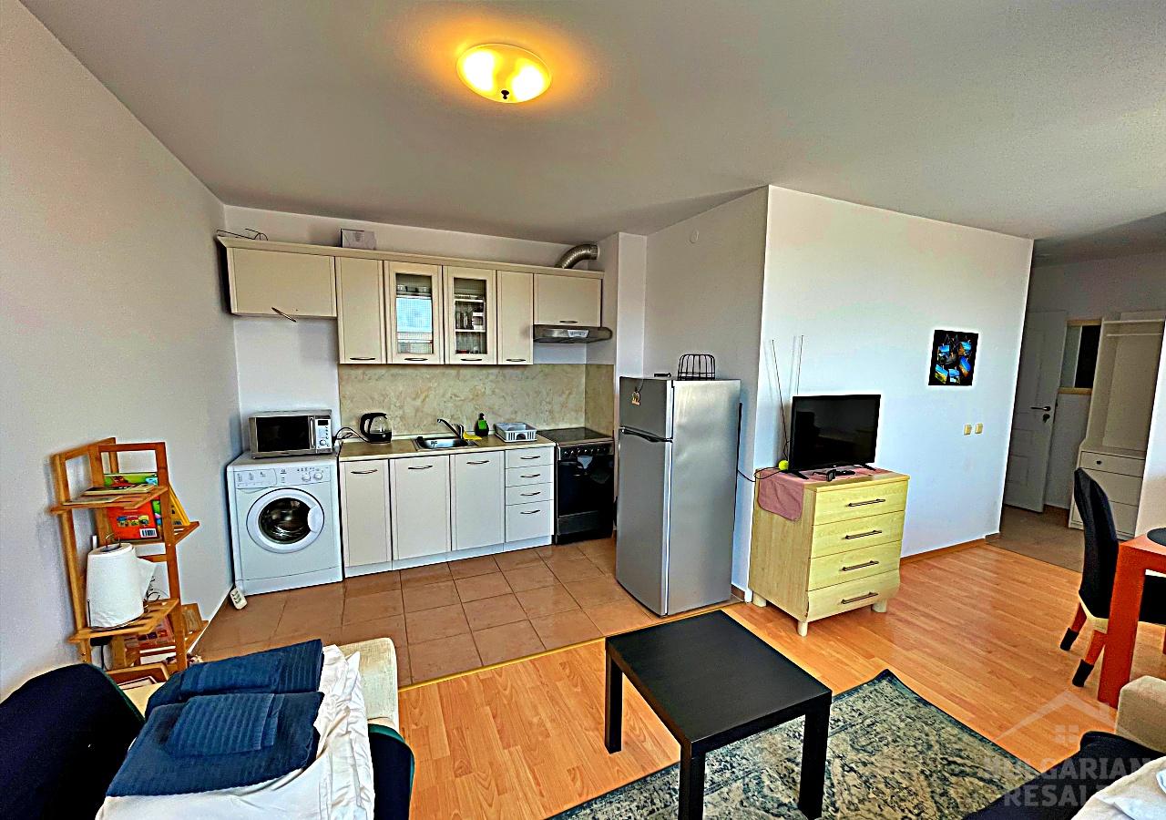 Вид на бассейн! Квартира в популярном комплексе ID: 4601 - Фото 14