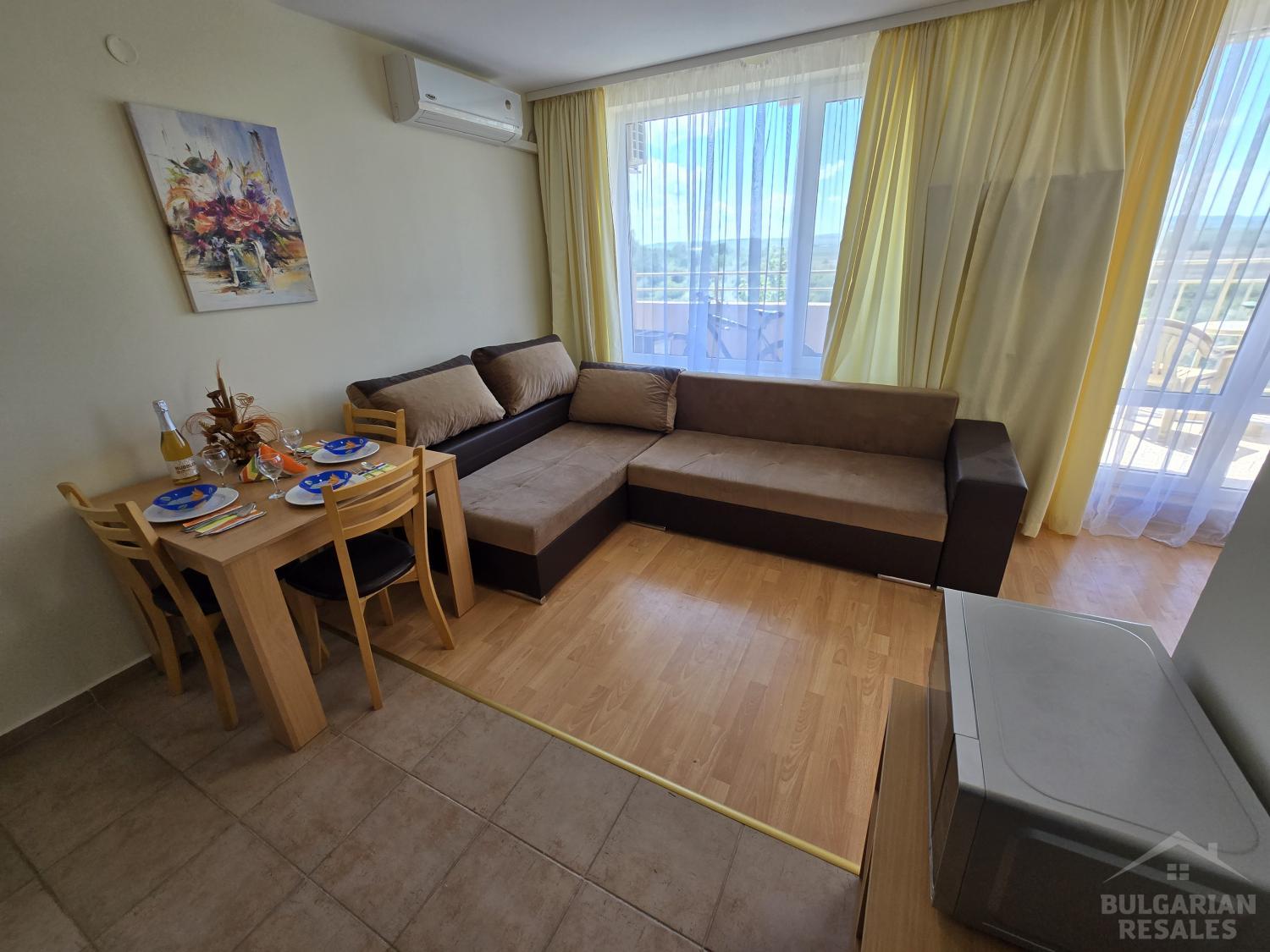 Светлая квартира с мебелью в 