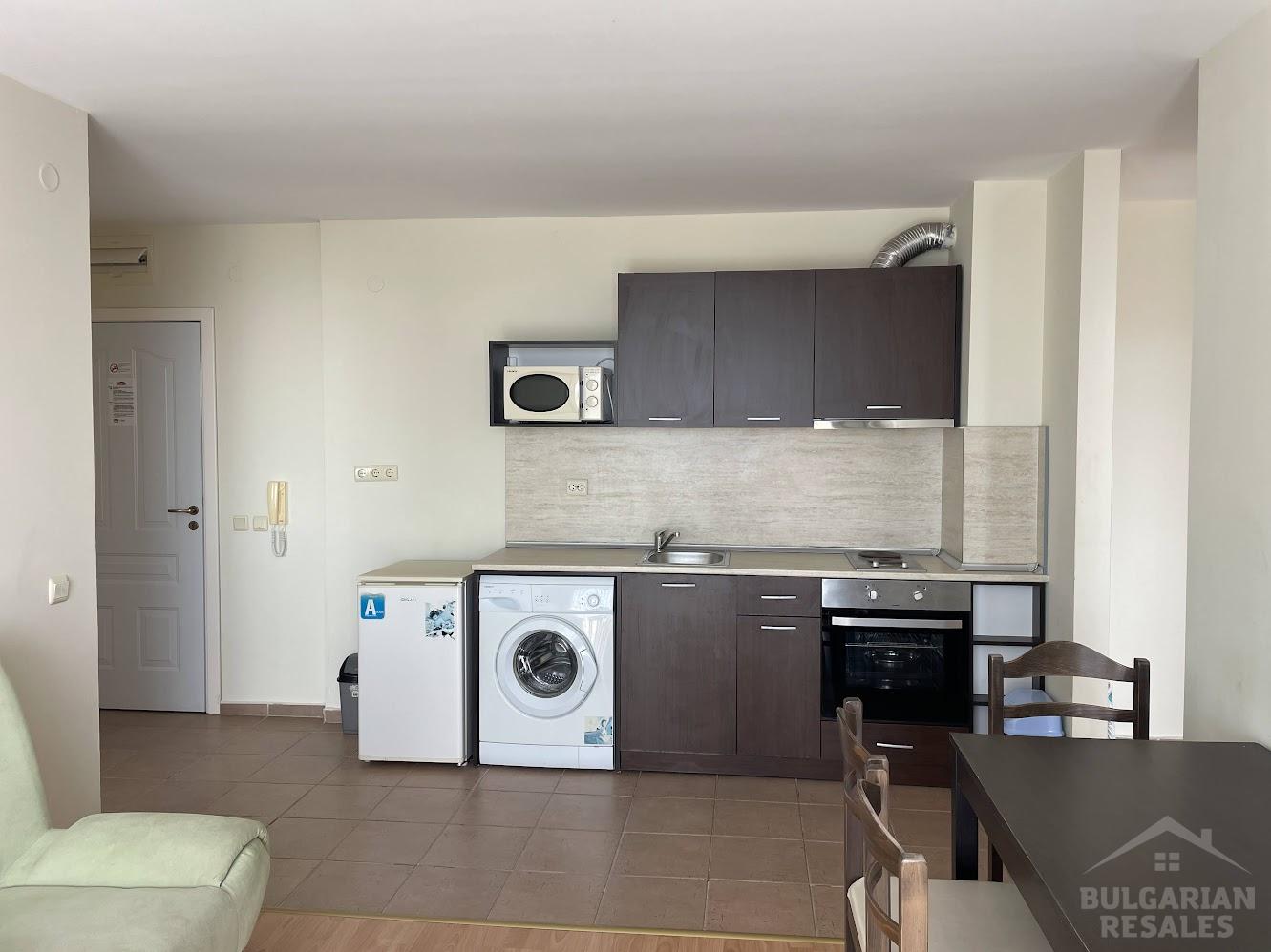 Изгодно! Тристаен апартамент в голям комплекс ID: 5630 - Снимка 3