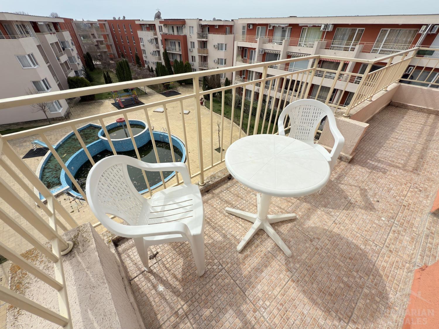 Dobra inwestycja! Mieszkanie z meblami i widokiem na basen ID: 5059 - Фото12