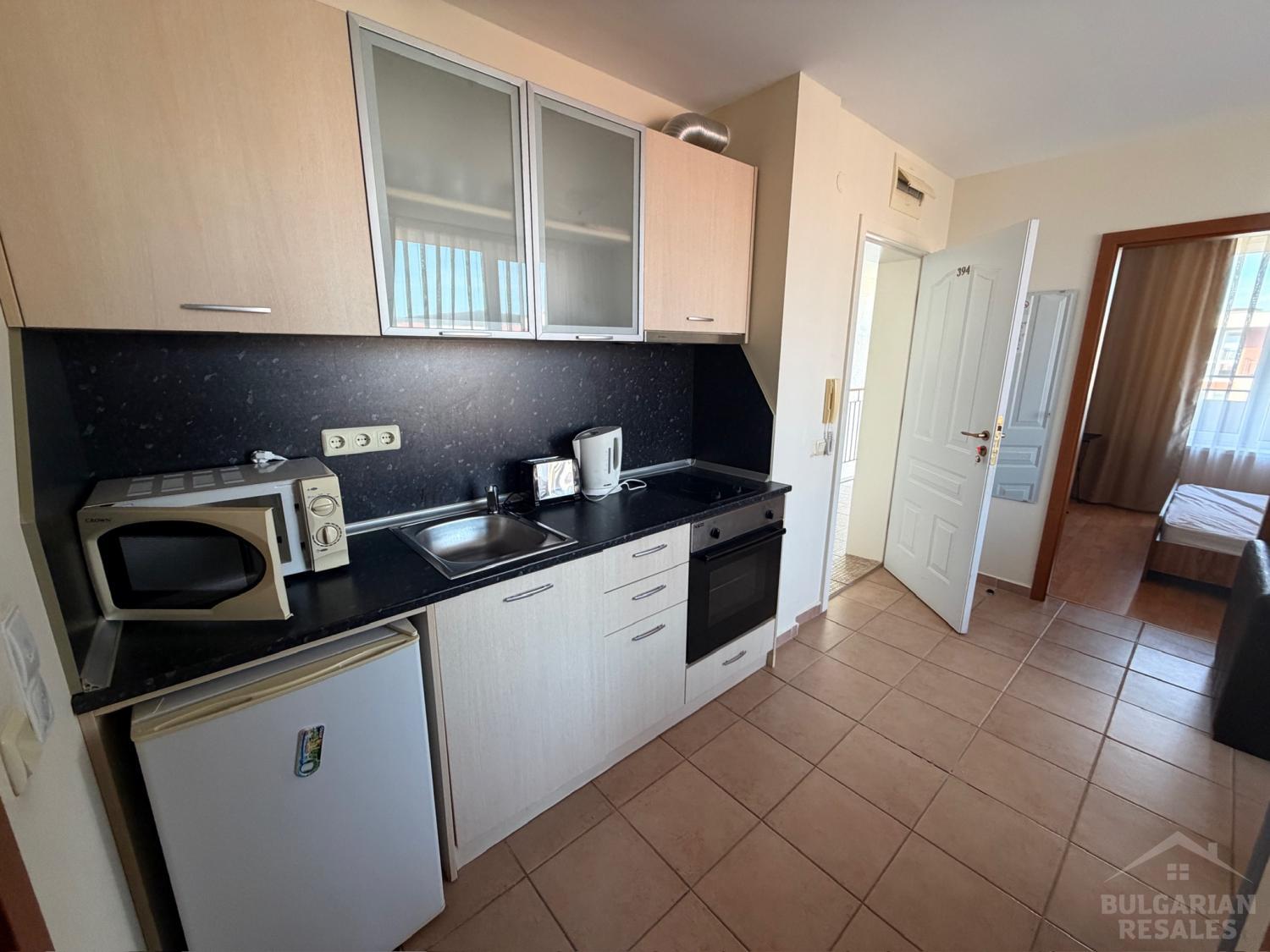 Urgent sale of a three-room apartment in Sunny Beach ID: 5673 - Photo 3