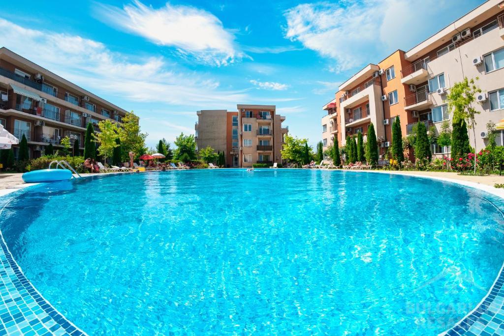 Nieruchomość w „Nessebar Fort Club” w atrakcyjnej cenie ID: 5158 - Фото1