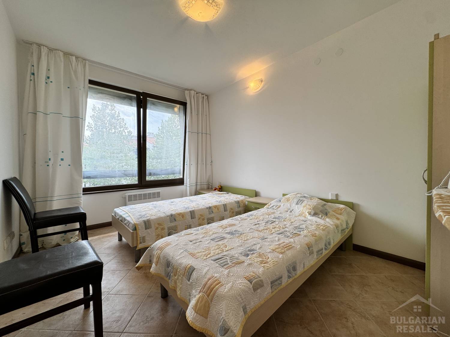 Priamo pri mori! Dvojizbový apartmán v komplexe s krásnym zeleným areálom v Lozeneci ID: 6113 - Фото9