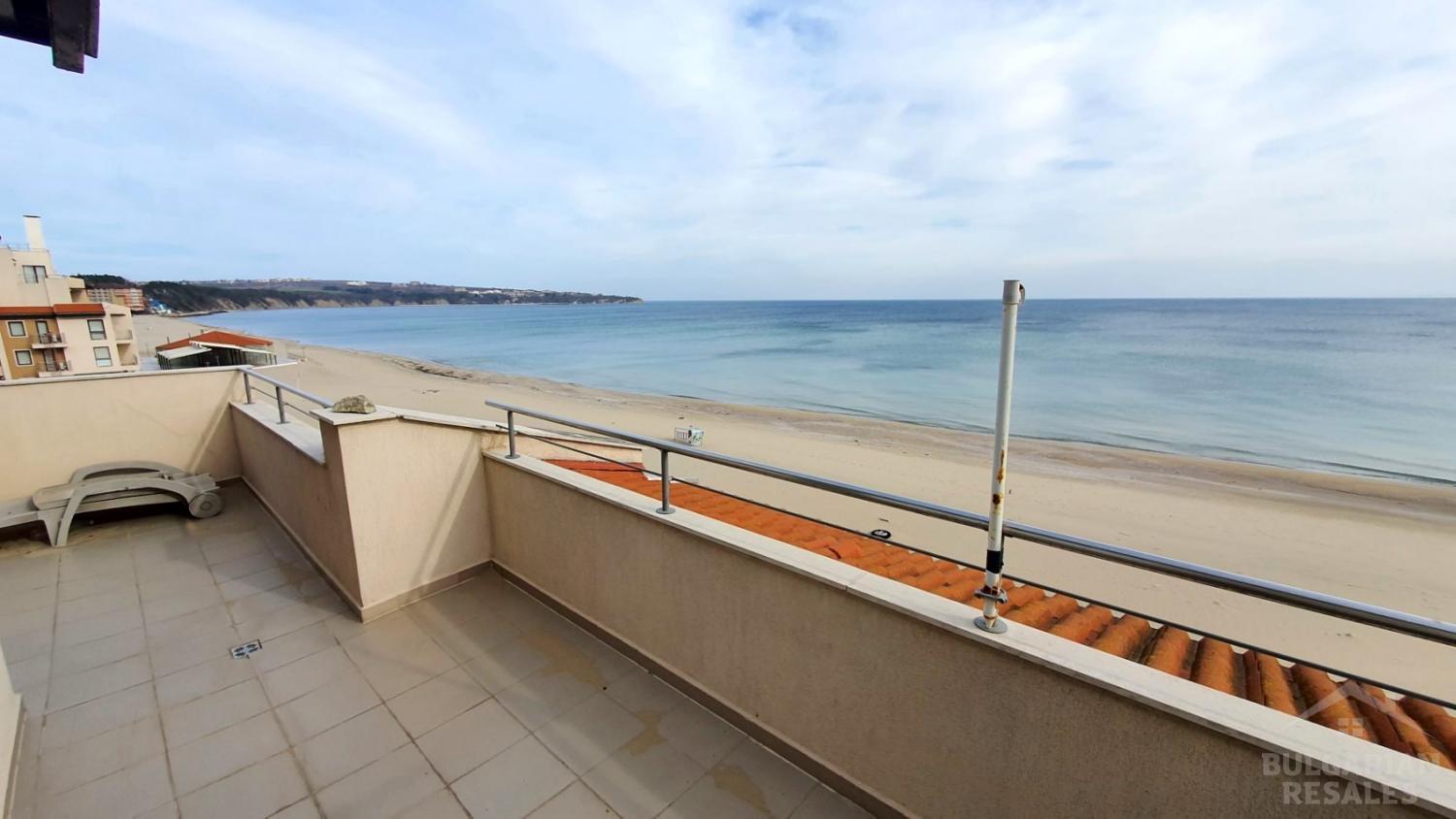 Beautiful sea view! First line! ID: 3999 - Photo 1