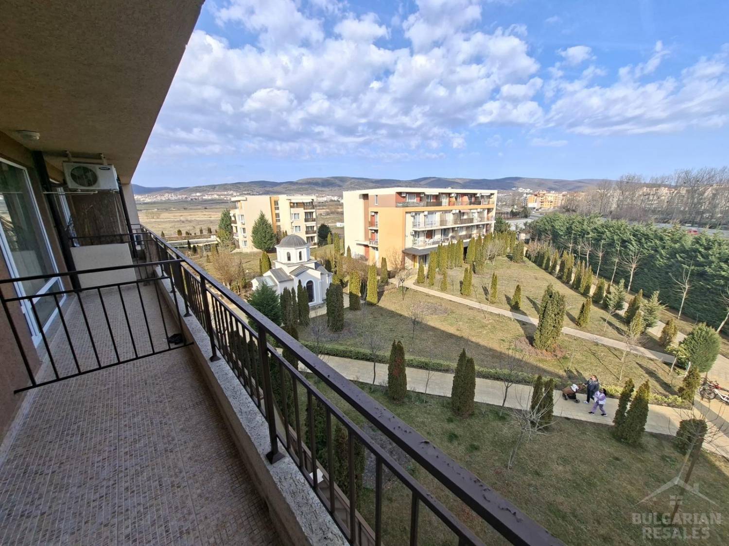 Апартамент в комплекс с обширна зелена площ „Orchid Fort Garden“ ID: 5996 - Снимка 10