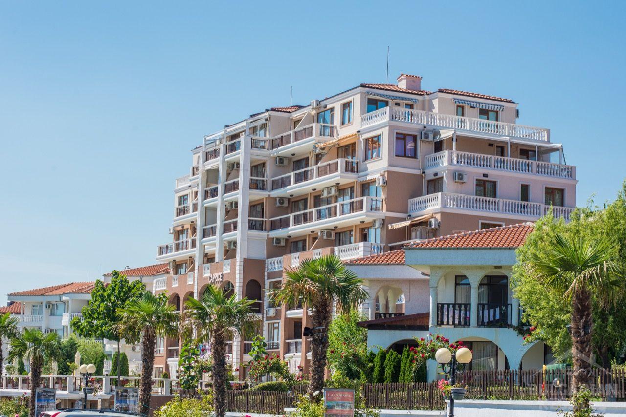 Обратите внимание! Квартира с выходом на бассейн в комплексе Каприз ID: 2847 - Фото1