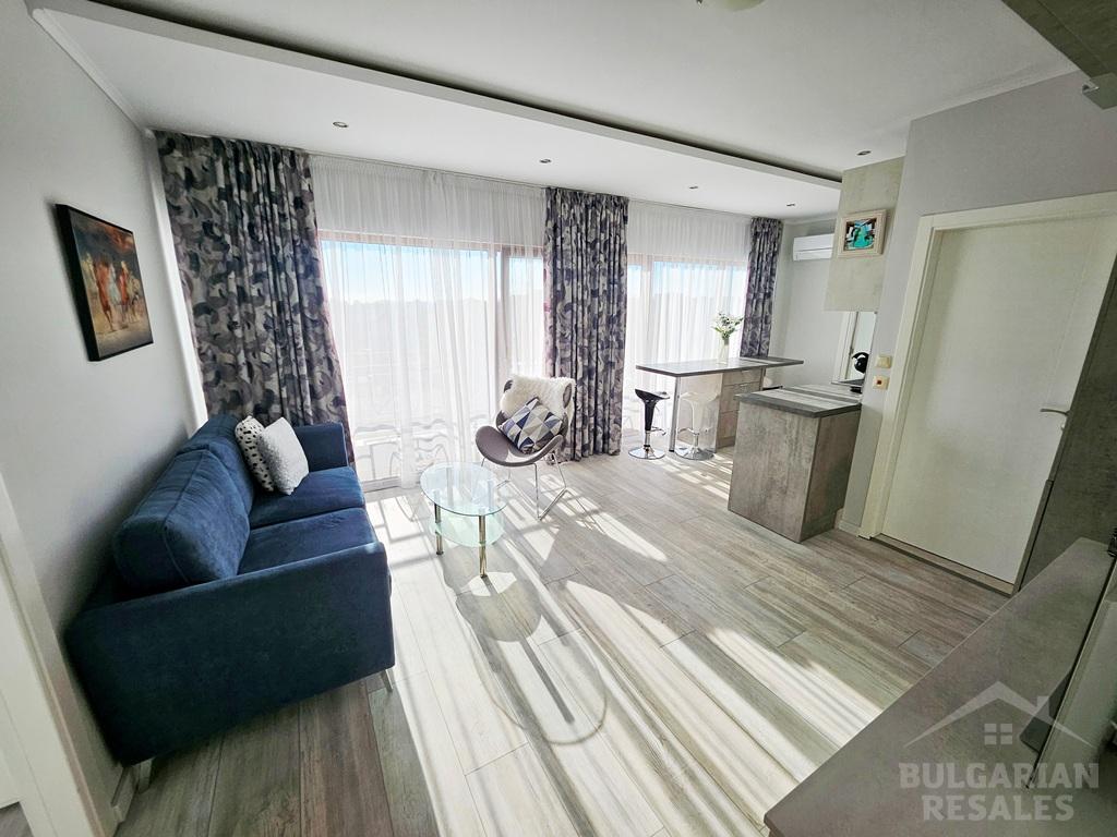 Уютен апартамент с ремонт в „Pacific 3“ ID: 5722 - Снимка 1