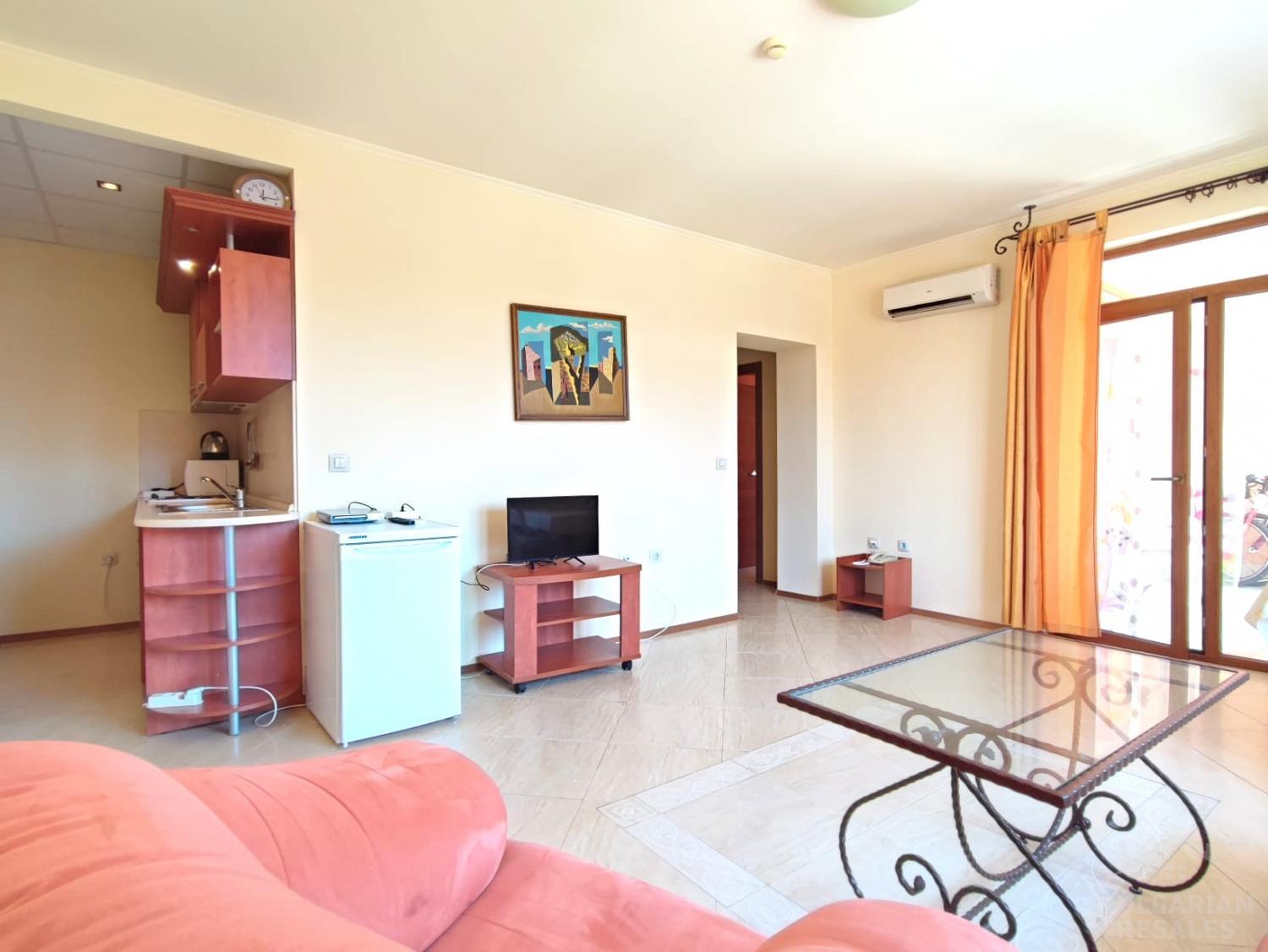 Okazja! Mieszkanie z jedną sypialnią i widokiem na basen w „Palazzo” ID: 4989 - Фото3