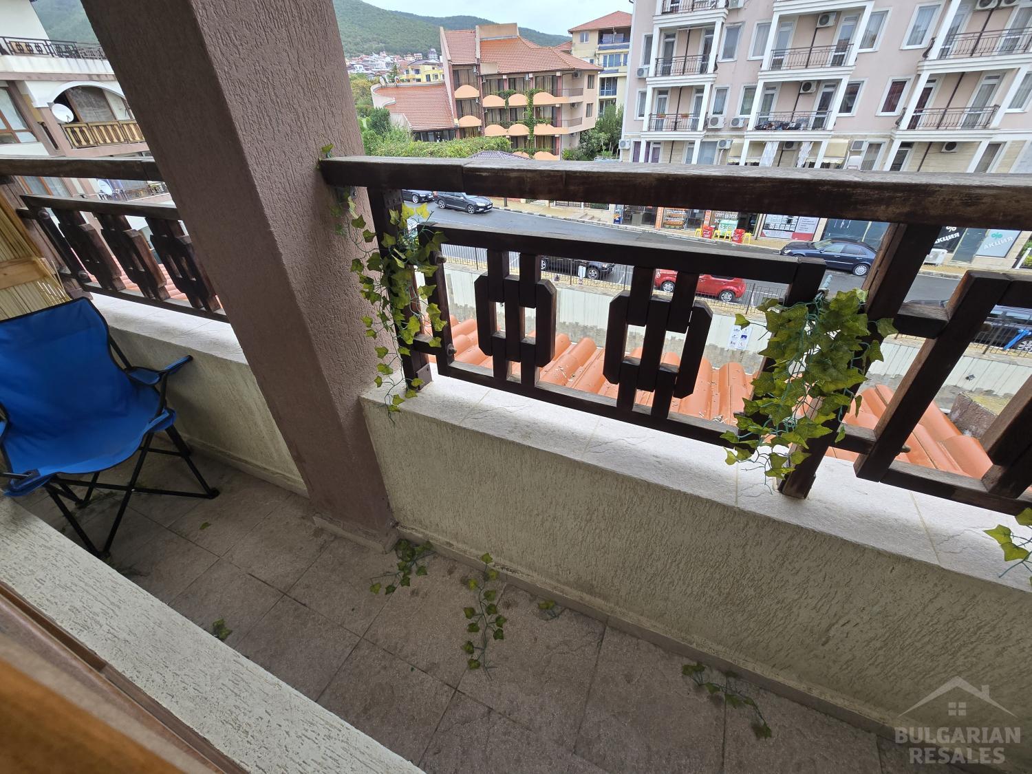 Studio on the middle floor with low maintenance fee ID: 4777 - Photo 9