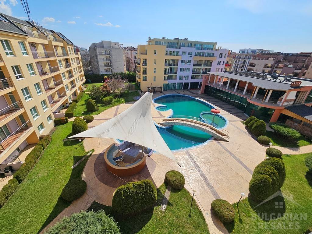 Изглед към басейна, студио за почивка в комплекс „Polo Resort“, Слънчев бряг ID: 5914 - Снимка 1