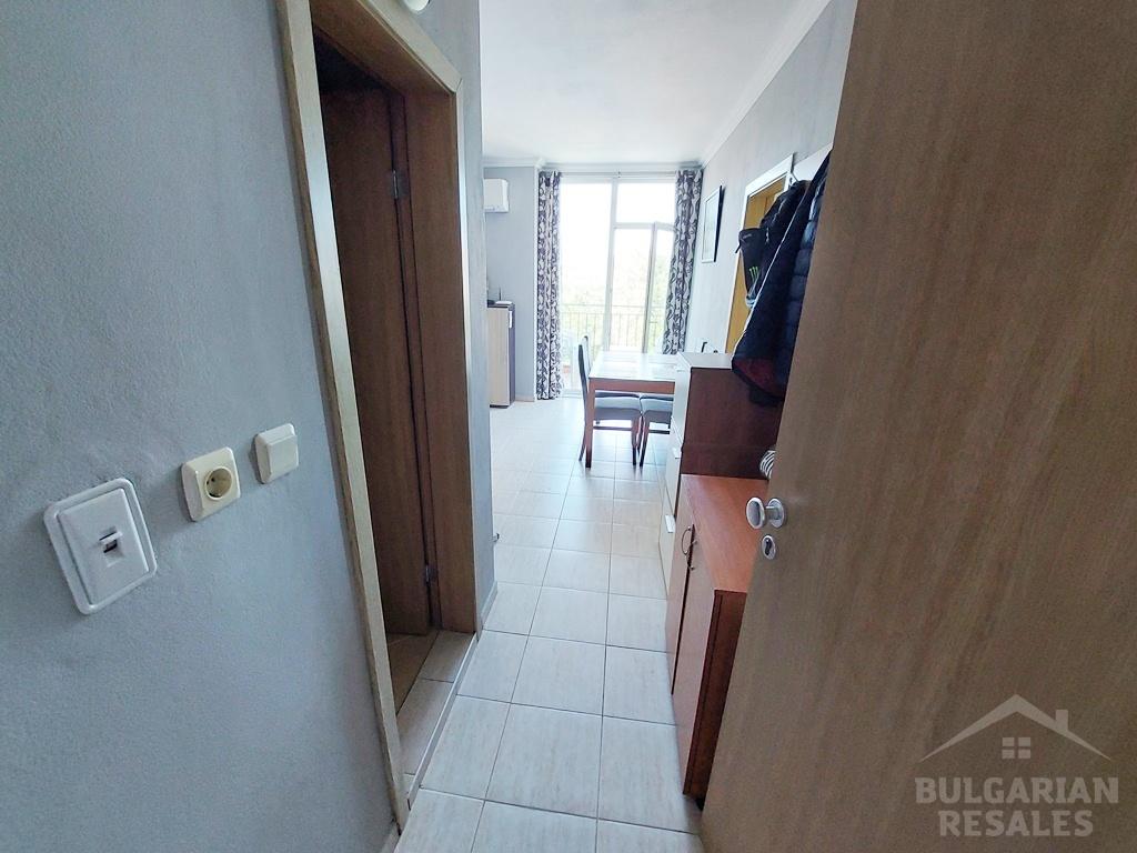 Бърза сделка! Апартамент в страхотен квартал и комплекс ID: 3757 - Снимка 10