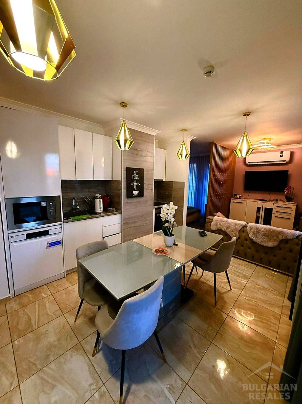 Penthouse z dużym tarasem i widokiem na morze, Sveti Vlas ID: 6361 - Фото2