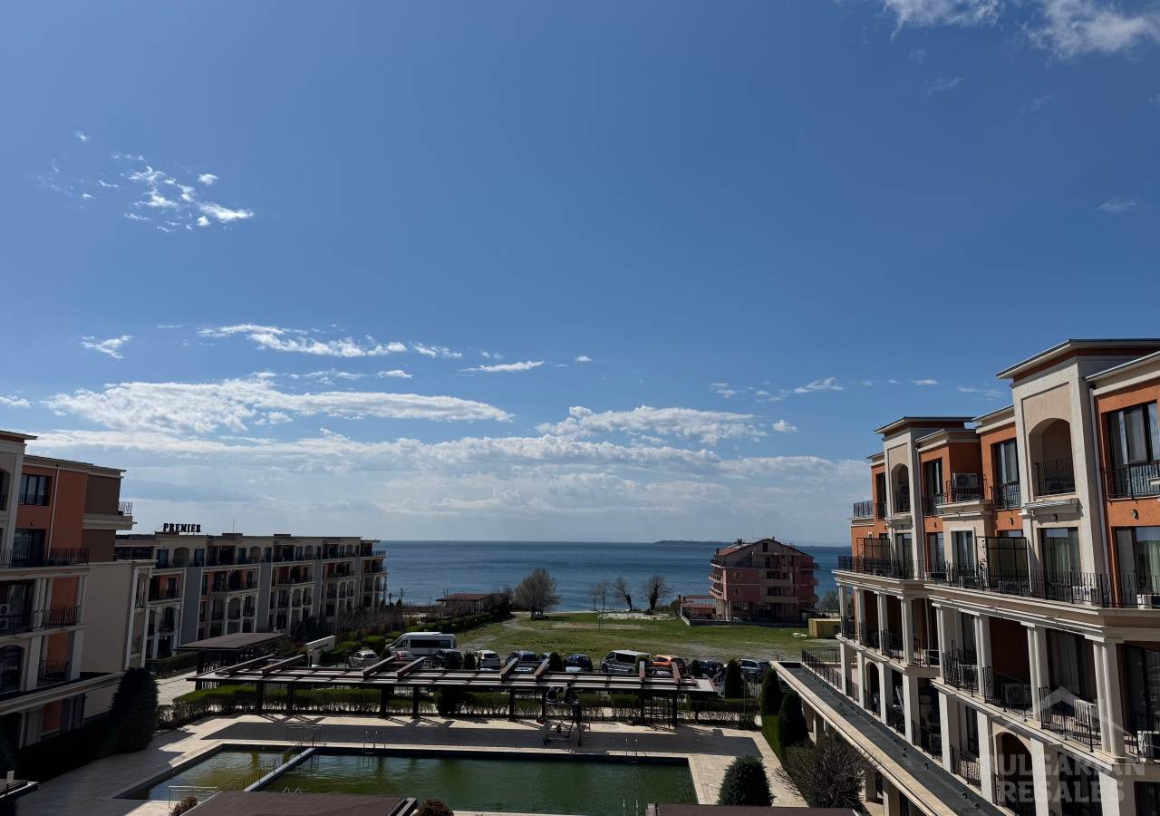 Beachfront, sea view, studio in “Premier Fort Beach,” Sveti Vlas ID: 6067 - Photo 1