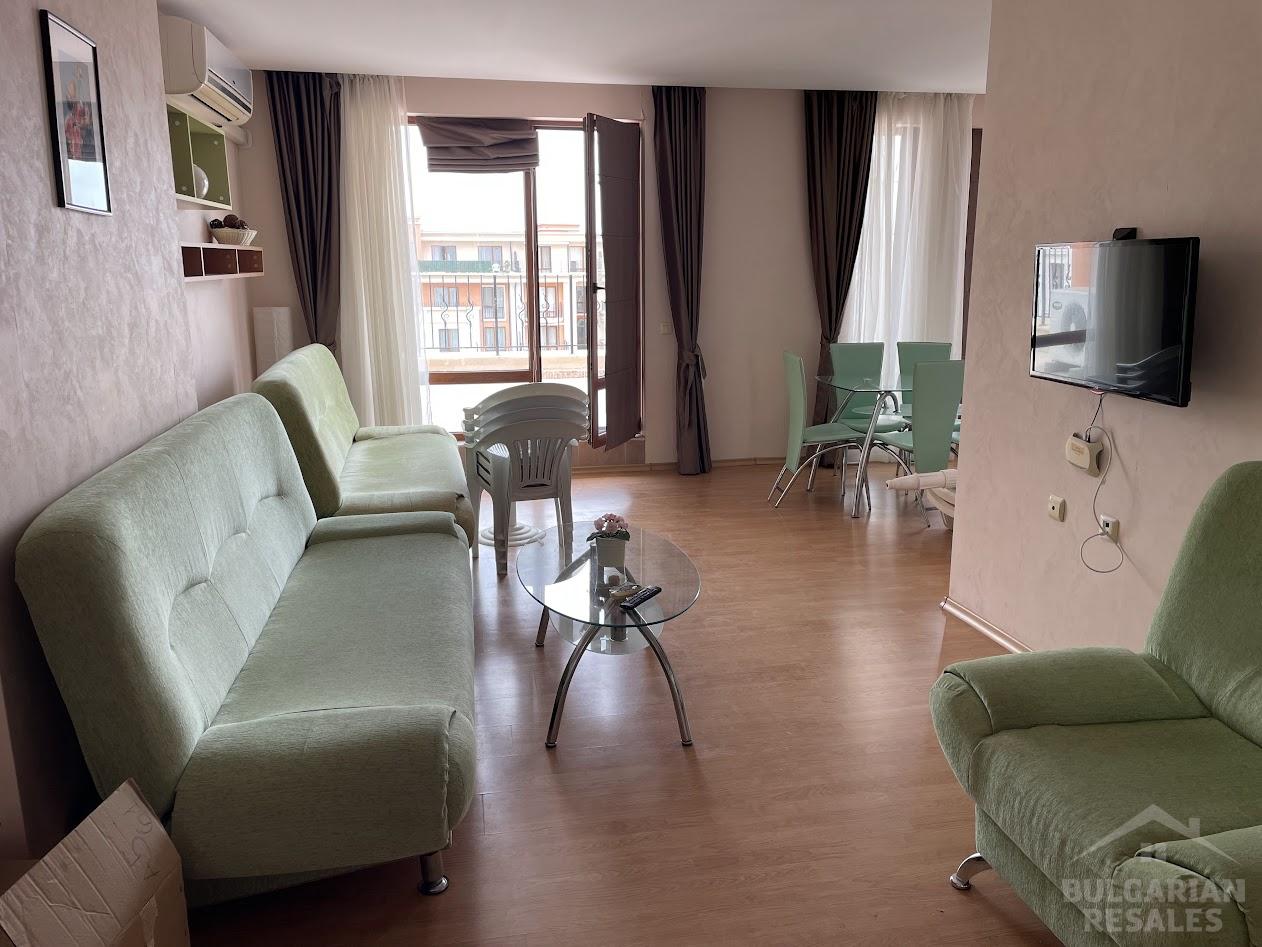 Large apartment with a beautiful view on the sea front ID: 5348 - Photo 2